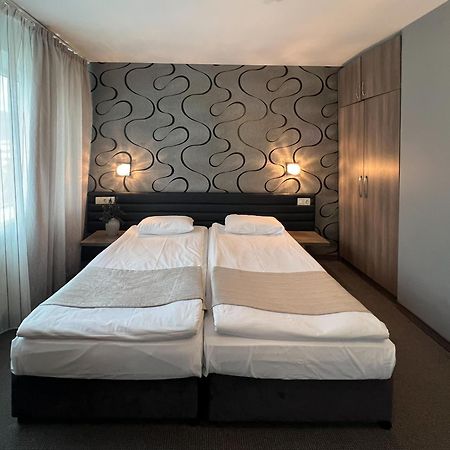 Hotel Rila Dupnitsa Buitenkant foto