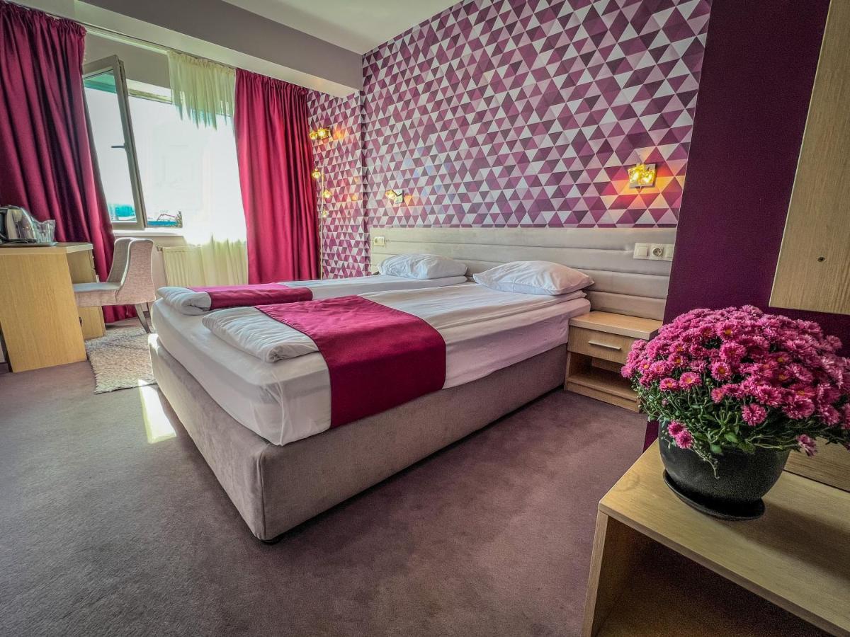 Hotel Rila Dupnitsa Buitenkant foto