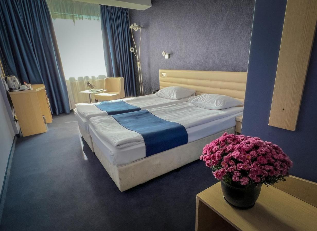 Hotel Rila Dupnitsa Buitenkant foto